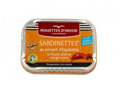 Les Mouettes d’Arvor Sardinettes w/ Espelette Pepper