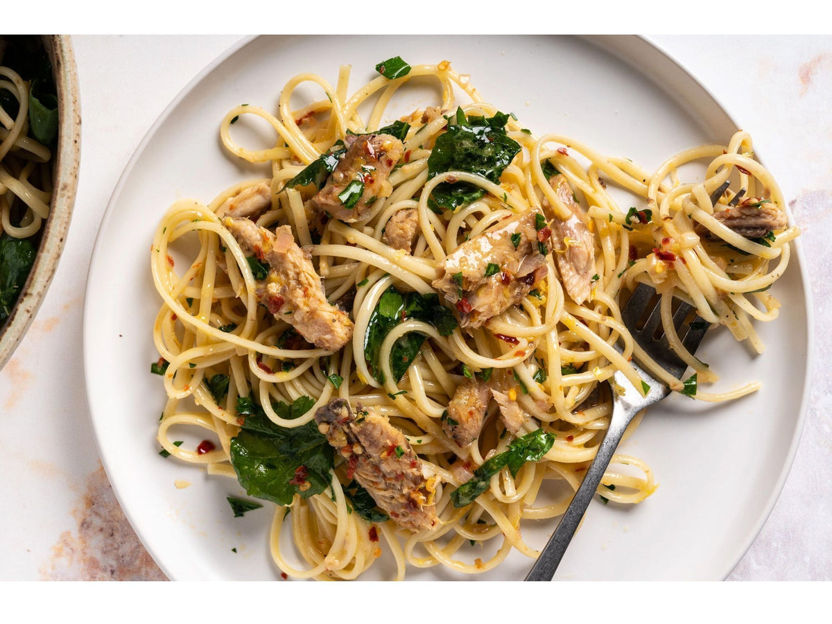 Les Mouettes D’Arvor Sardines in Extra Virgin Olive Oil w/ Lemon